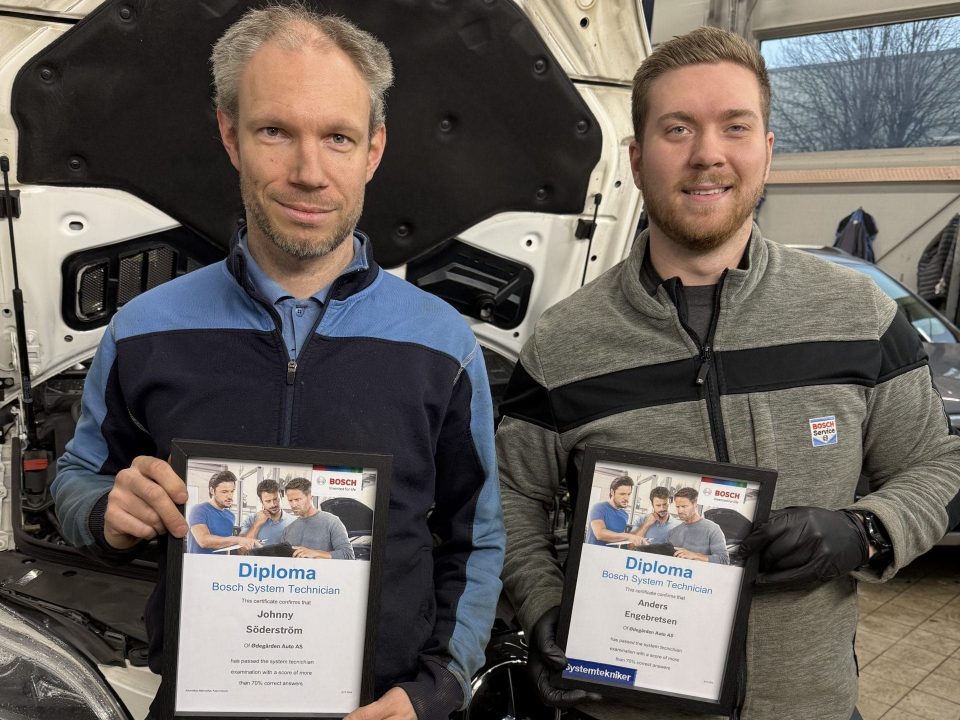 Bestått Systemtekniker-eksamen